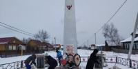 21 февраля 2025 года.  Быкасовская сельская библиотека.  Акция «Чистый обелиск» - Современный культурный центр им. П.П. Булыгина